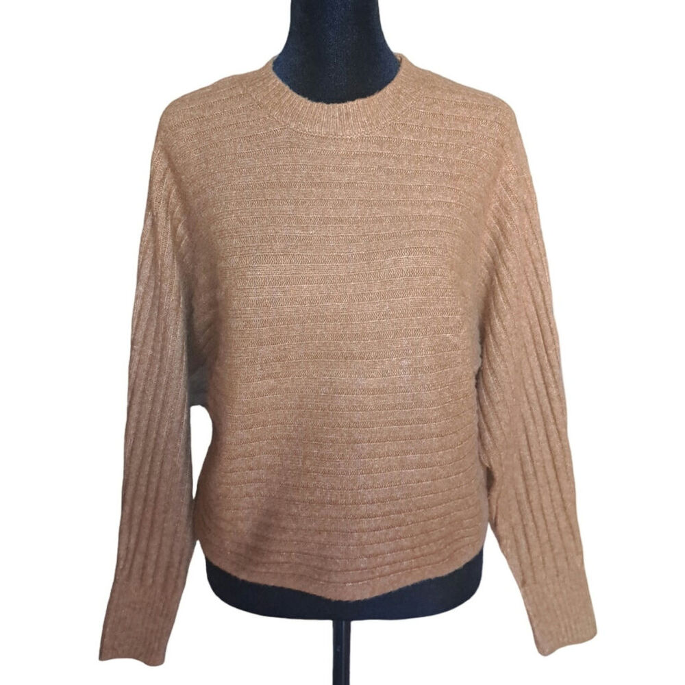 Pink Rose Crop Rib-Knit Sweater Sweater